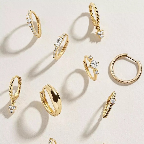 Stack Em' High Gold CZ Huggie Hoop Earrings Set - Picture 6 of 6